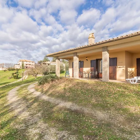 Poderaccio Agri Relais Apartments & Restaurant * Μπολσένα
